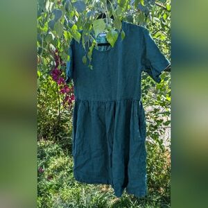 Linenfox emerald green linen dress